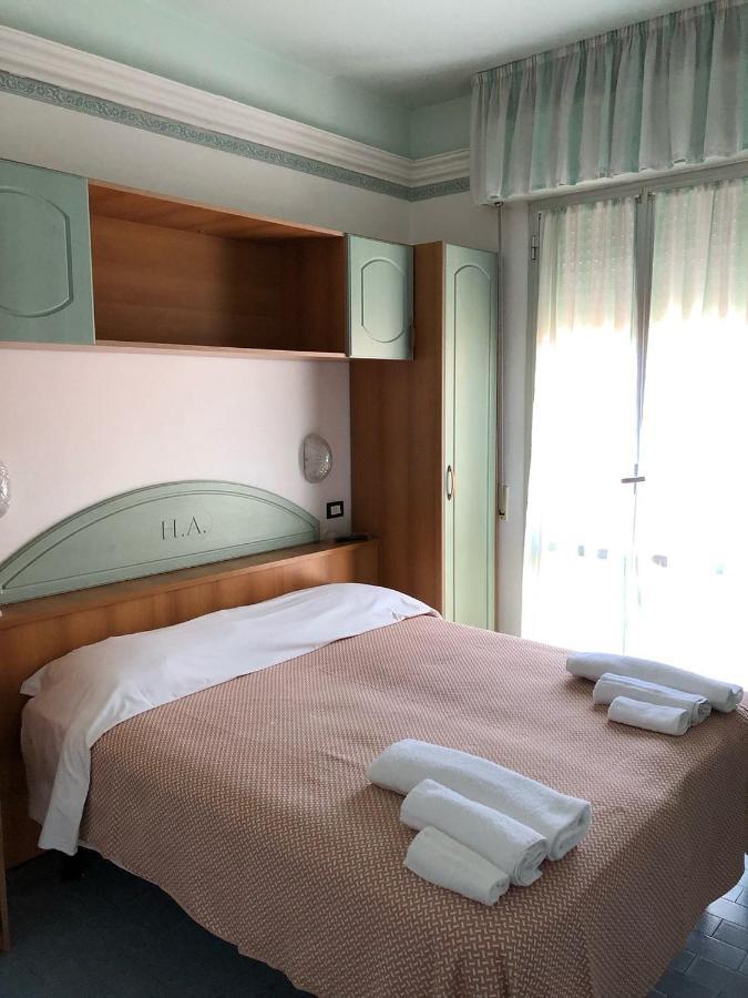 Hotel Augustus Gatteo a Mare Buitenkant foto